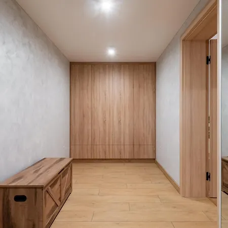 Chycow Potok Apartment